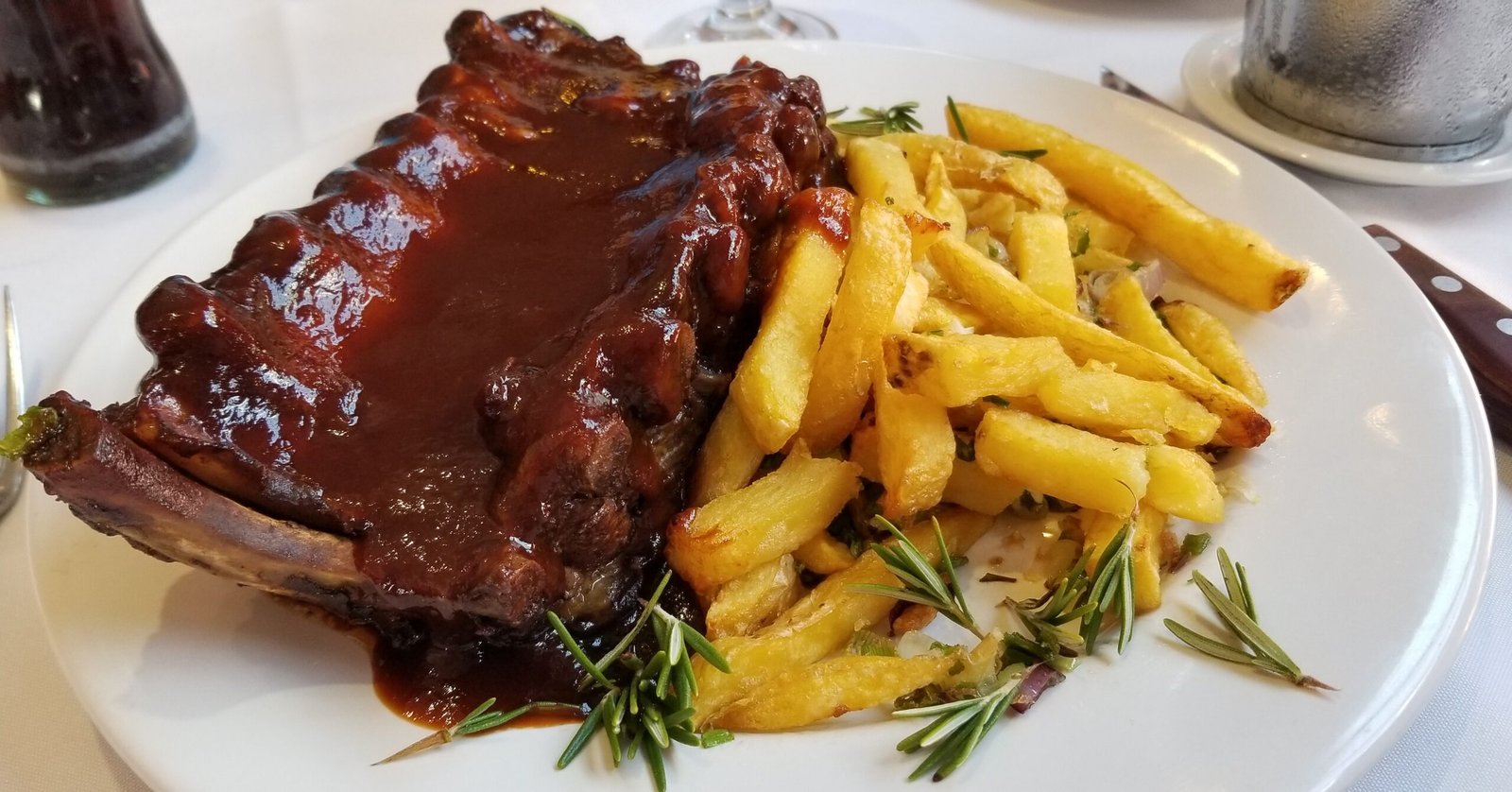 RIBS BBQ
